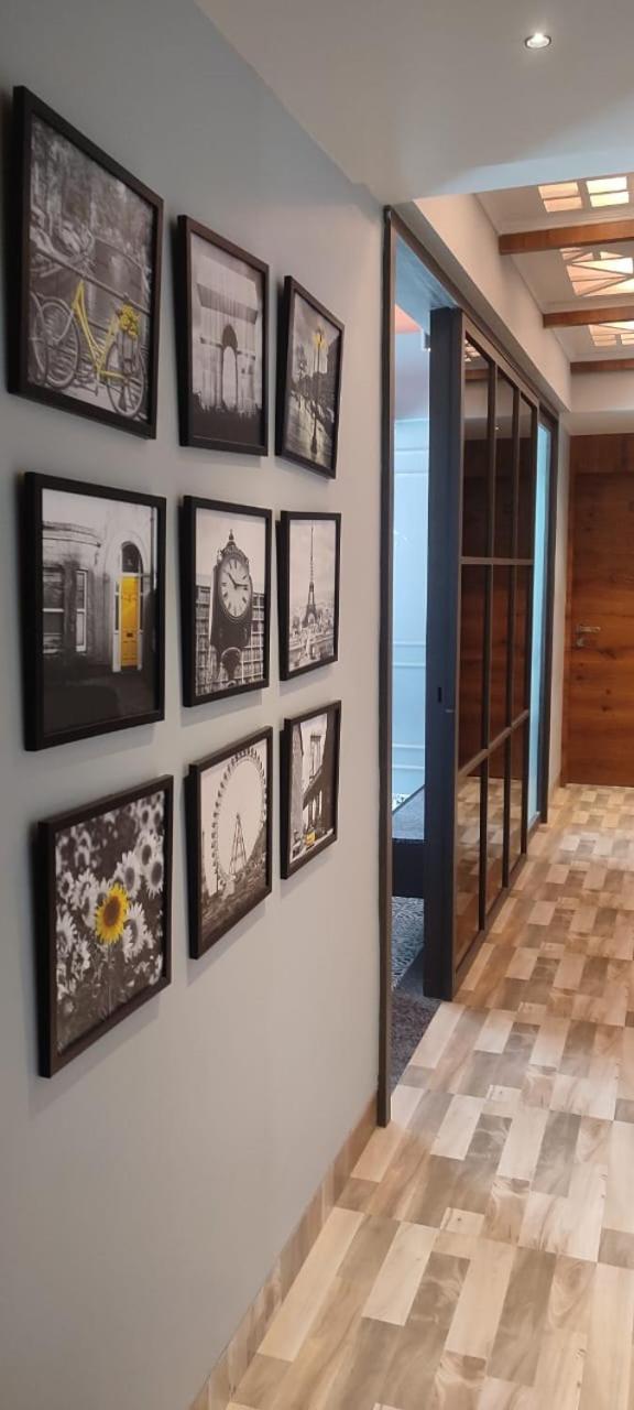 Abssolute Homtel Apartment *